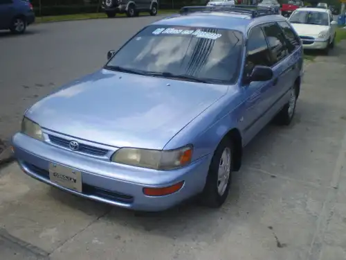 Toyota Corolla  1996  