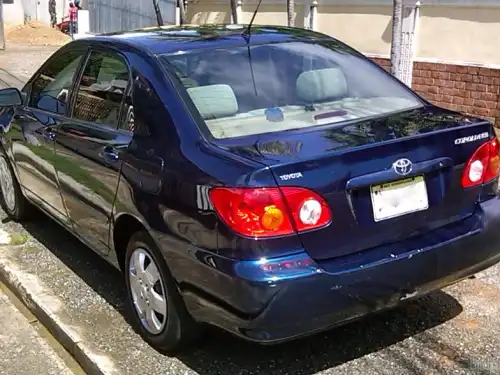 Toyota Corolla  2003  americano