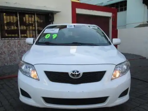 Toyota Corolla  2009