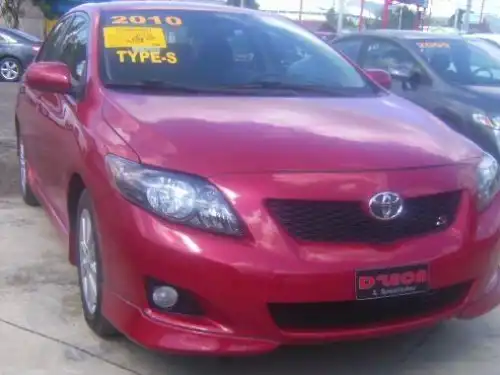 Toyota Corolla  2010