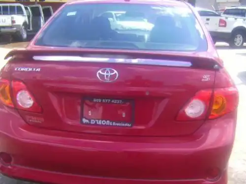 Toyota Corolla  2010