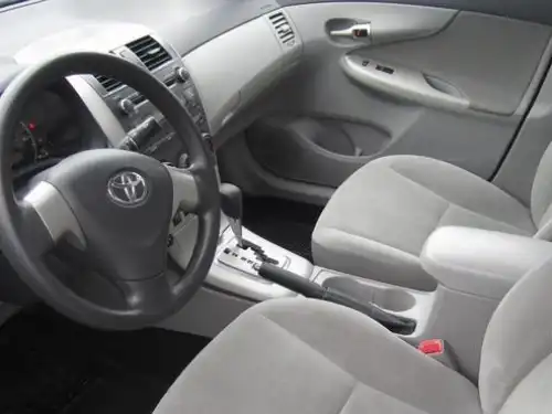 Toyota Corolla  2011