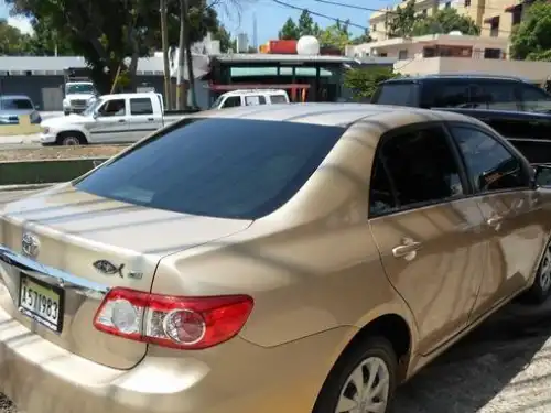 Toyota Corolla  2011