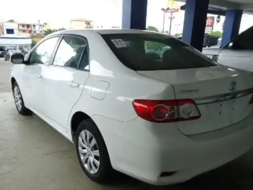 Toyota Corolla  2013