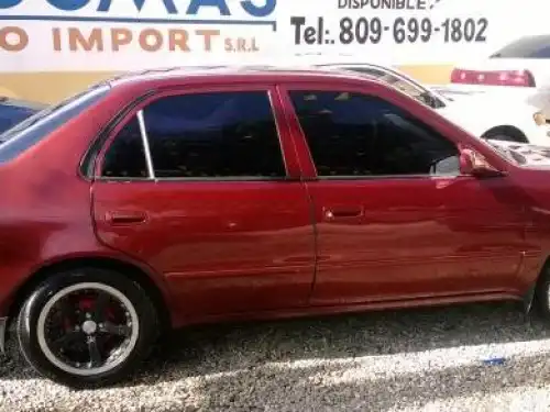 Toyota Corolla 2001 LE, Rojo 