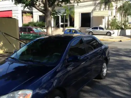 Toyota Corolla 2004 LE -Versión Americana 