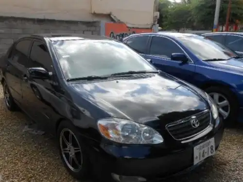 Toyota Corolla CE 2005