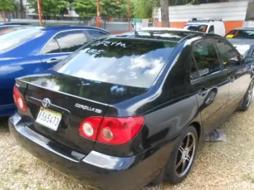 Toyota Corolla CE 2005