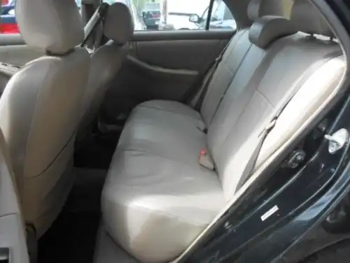 Toyota Corolla CE 2005