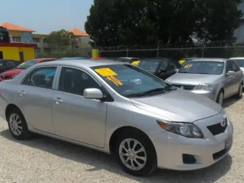 Toyota Corolla CE 2010