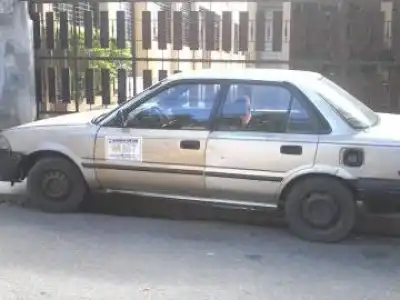 Toyota Corolla Dorado Año 91