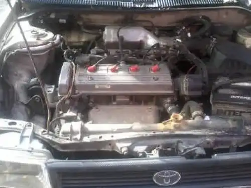 Toyota Corolla Dorado Año 91