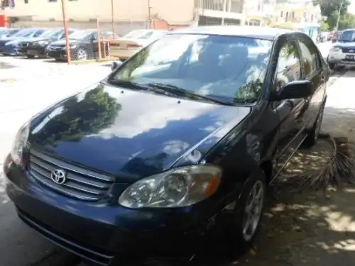 Toyota Corolla LE 2003
