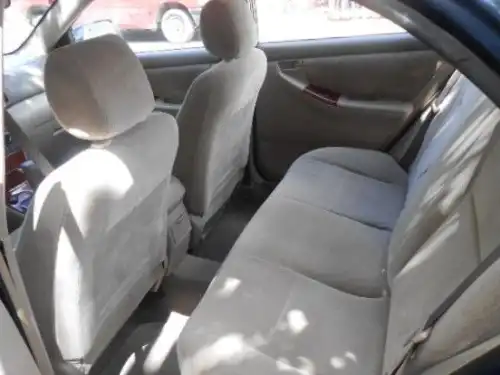 Toyota Corolla LE 2003