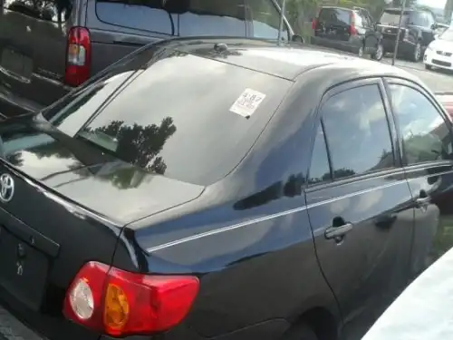 Toyota Corolla LE 2009