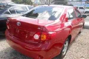 Toyota Corolla LE 2009