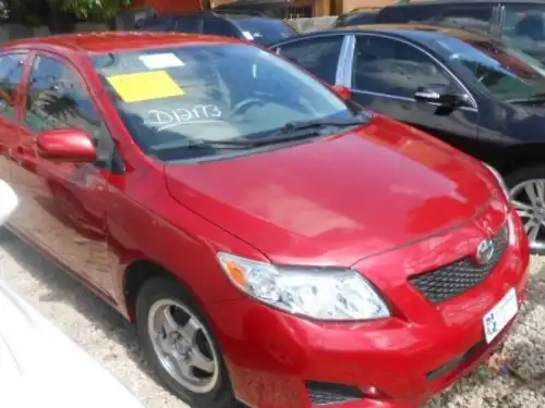 Toyota Corolla LE 2009