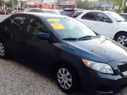 Toyota Corolla LE 2009