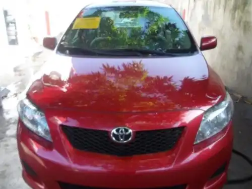 Toyota Corolla LE 2009