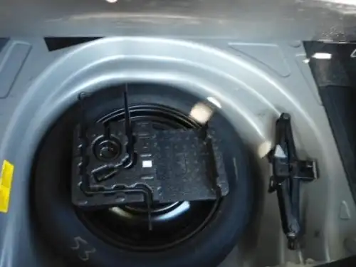 Toyota Corolla LE 2009