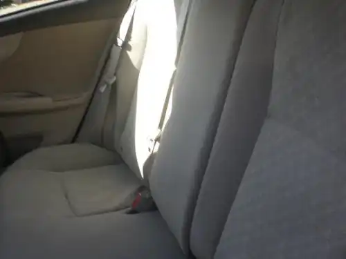 Toyota Corolla LE 2009