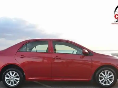 Toyota Corolla LE 2009