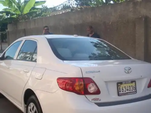 Toyota Corolla LE 2009