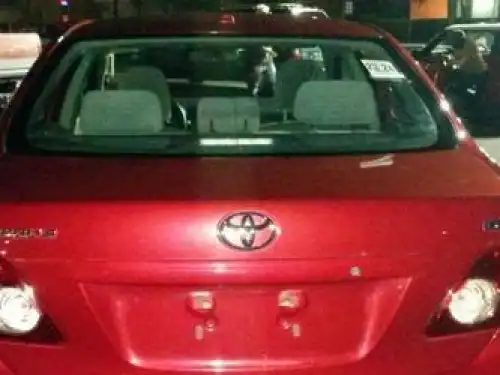 Toyota Corolla LE 2009