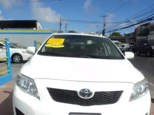 Toyota Corolla LE 2009