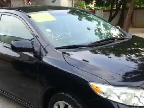 Toyota Corolla LE 2009