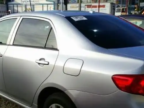 Toyota Corolla LE 2009