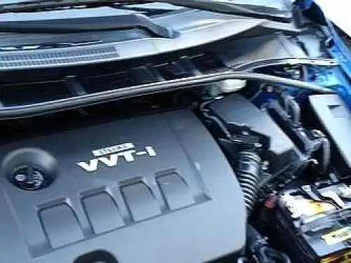 Toyota Corolla LE 2009