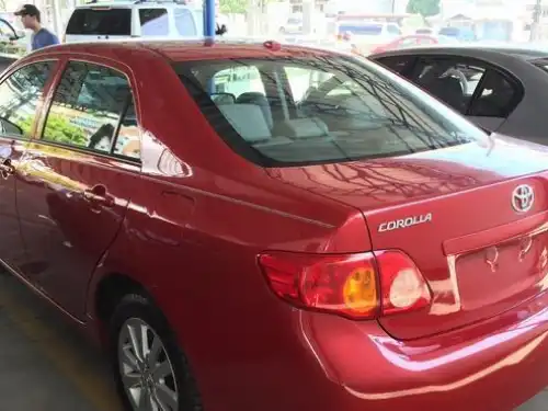 Toyota Corolla LE 2009