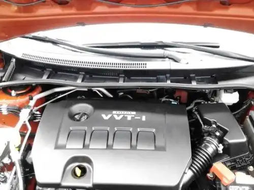 Toyota Corolla LE 2010