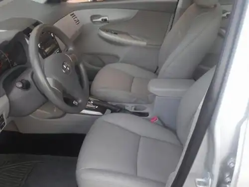 Toyota Corolla LE 2010