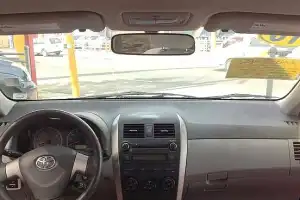 Toyota Corolla LE 2010