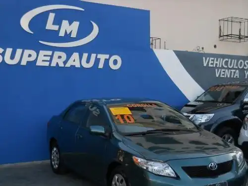 Toyota Corolla LE 2010