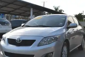 Toyota Corolla LE 2010