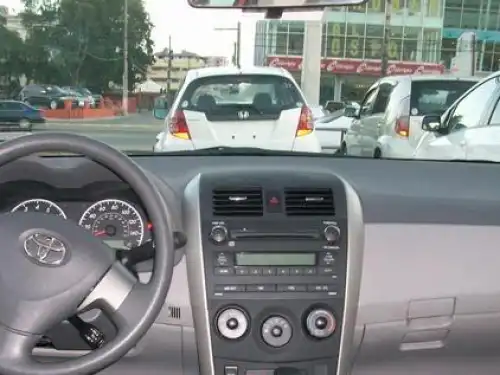Toyota Corolla LE 2010