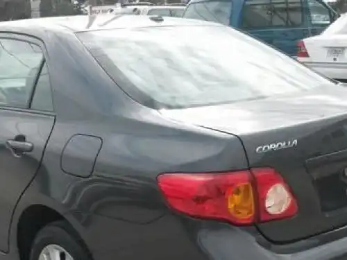 Toyota Corolla LE 2010