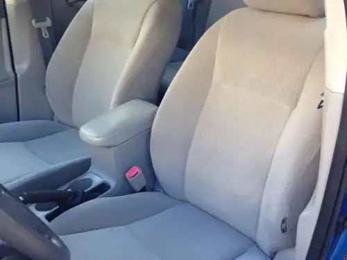 Toyota Corolla LE 2010