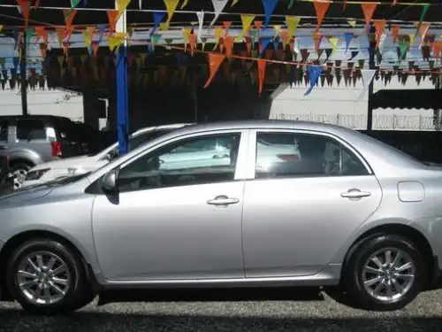 Toyota Corolla LE 2010