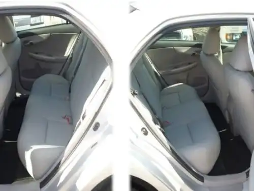 Toyota Corolla LE 2011