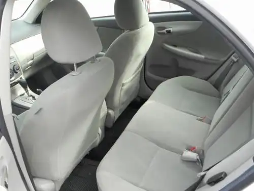 Toyota Corolla LE 2011