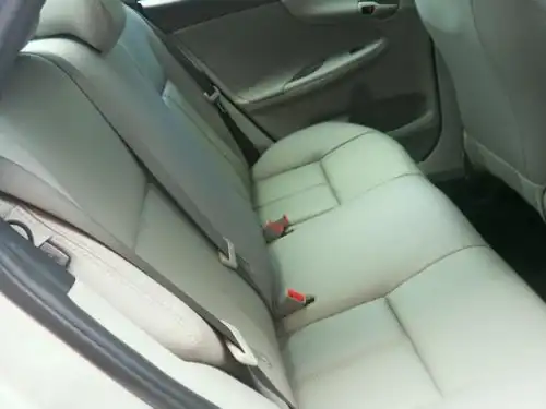 Toyota Corolla LE 2013