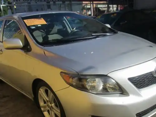 Toyota Corolla LE Limited 2010