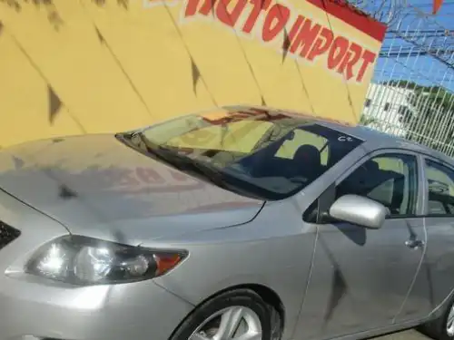 Toyota Corolla LE Limited 2010