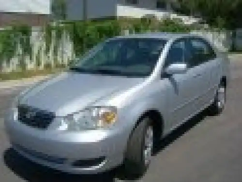 Toyota Corolla Le 2005