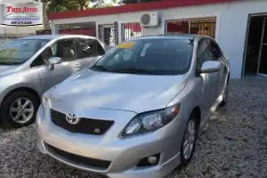 Toyota Corolla S 2009