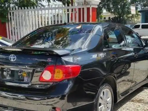 Toyota Corolla S 2009